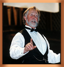 photo of Benjamin Luxon performing